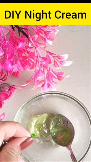 DIY Night Cream for Glowing Skin 🌙✨ Wake Up with Soft Skin #Shorts #facecream #glowingface #viral