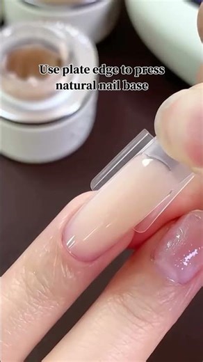 How to use sandwich dual form with builder gel?🧐#dualforms #nailhack #nailbeginner #buildergel