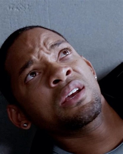 What Happens When Machines Learn to Lie to Protect You? (I, Robot, 2004)