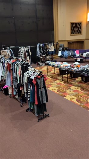 You could say our first ever Clothing Swap was a HUGE success!!⭐️ I’ve started planning for our next, so stay tuned!! A HUGE thank you to everyone that came out, supported, donated, all while refreshing their wardrobes in a sustainable way and giving back to our community! There was so much love and happiness spread throughout this entire event, the conversations and connections made were magical! It wouldn’t have been the same without you and I cannot wait to see how it grows💕 Until then, our 