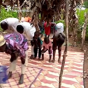 6.4M views · 3.2K reactions | Masjid Di Uganda Afrika, Beratap dan...