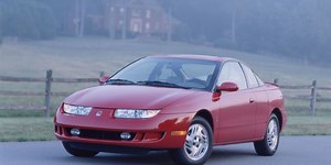 A 1997 Saturn SC2 Coupe is About as 1990s as a Car Can Get
