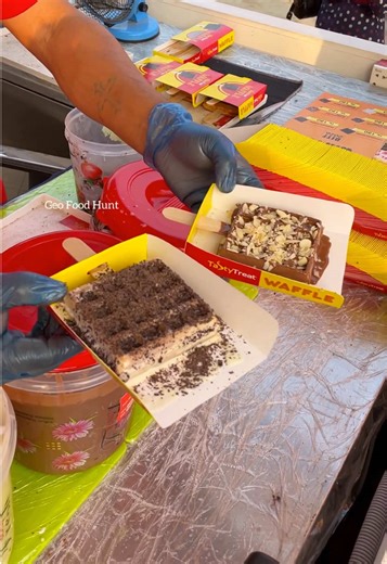 Delicious Vanilla & Chocolate Waffle Recipe