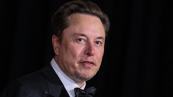 DOGE is ‘spreading like bed bugs’ through the government on Musk’s cost cutting quest