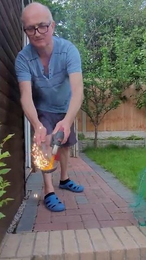 aluminium powder burning test