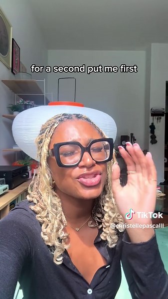 Nia Ashleigh's Beautiful Pop Song 'Better'