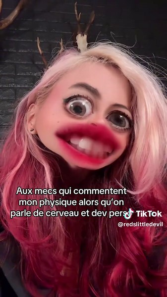 Quand le sage montre la lune, l’imbécile, regarde le doigt… #humour #drole #redslittledevil #developpementpersonnel #confianceensoi