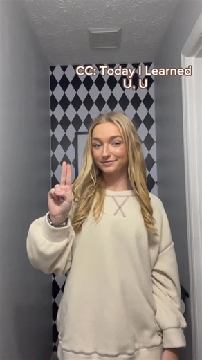 Asl for teens on Instagram: "Letter: U in ASL (Not a Teacher) #aslalphabet #americansignlanguage #signlanguage"