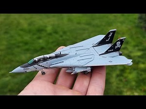 S14 F14A Tomcat Jolly Rogers 1/144 Premium Diecast Model. Unboxing Review!