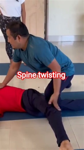 spine twisting
