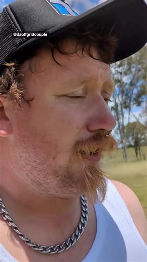 Qld couple lives entirely off grid