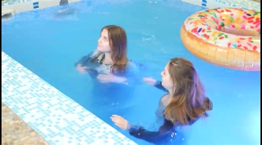 Wetlook Clothes: Swimming in Clothes, Wet Skirt, and More!