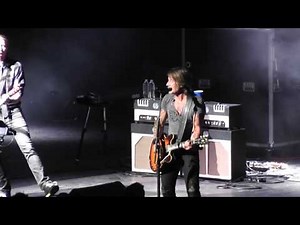 Keith Urban - "Sweet Thing" Live Summerfest WI 2015