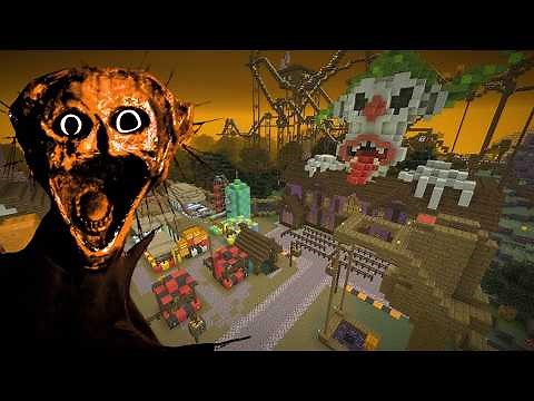 I Played The Most Nostalgic Minecraft Halloween Map With Horror Mods...