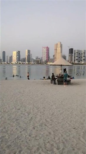 🌅 Sunset Vibes at Al Mamzar Beach | Scenic Evening Walk & Ocean Sounds 🇦🇪