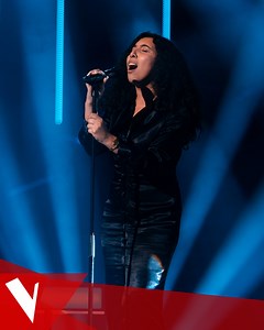 On plane 🥰 Manal s'est jetée de tout son coeur dans cette chanson d'Adele, et nous offre un résultat sublime pour ce début de dernier K.O. de la saison 10 💖 | The Voice Belgique - RTBF
