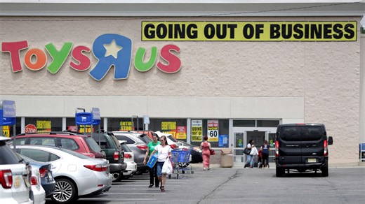 Independent toy shops ready to fill void created by Toys 'R' Us Canada closures