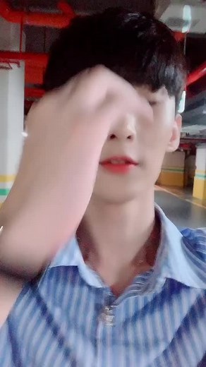 Morning Routine: A Stylish Start to the Day