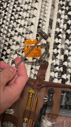 A quick look at the Eventronic watch tool kit