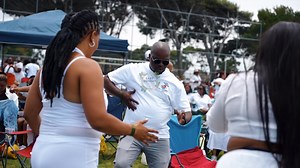 13K views · 92 reactions | Flash Back Friday - The last All White edition we had in Cape Town last year, this year its bigger and better  Cape Town 95% Sold Out Get your tickets now before they sell out ‼️‼️ Tickets are only available on the Doek On Fleek App, Get tickets on link below  https://doekonfleek.org/event/easy-sunday-soul-sessions-picnic-cape-town-3cpizrq/ For more info WhatsApp 0649352313 | Doek On Fleek Lifestyle | Facebook