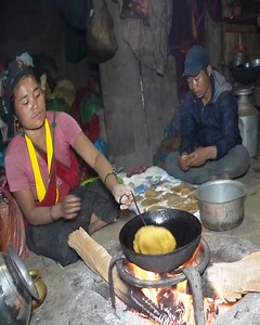 1.1M views · 6.6K reactions | Making primitive bread in village - Daily life in village | Harvest Village | Facebook