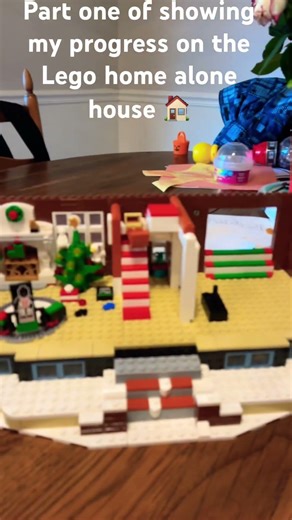 Home alone Lego house part 1