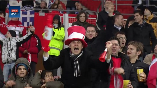 Christian Fuchs beendet nach 19 beeindruckenden Jahren im Profi-Fußball seine Karriere. Der Linksverteidiger führt unter anderem Österreich als Kapitän zur EURO 2016, sein einziges Tor im Teamdress erzielt er im November 2010 im Freundschaftsspiel gegen Griechenland (1:2 Niederlage). | ORF Sport