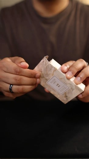 Learn a simple and visual card transformation (color change). Using the Fluid Art playing cards by @tccplayingcards. If only I could afford marble flooring like this hahaha! #reelsinstagram #cardtrick #cardtricks #magictrick #magictricks #magician #tutorial #learn #transform #change #playingcards #playingcardart #playingcardcollection | CardMechanic