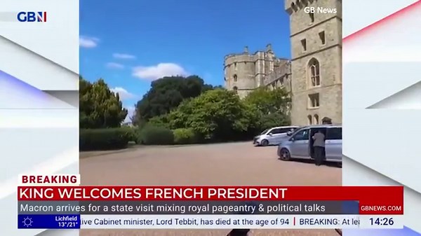 Moment Macron’s car speeds away from Windsor Castle as luggage goes flying from open boot