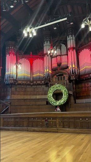Inside Derry’s Iconic Guildhall #derry #travelvlog