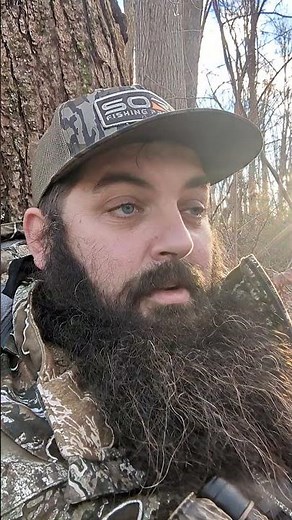 🤣🤣🤣🤣🤣 Funny hunting stories #michigan #deer #funny #funnyshorts #Deerhumor #deerhunting