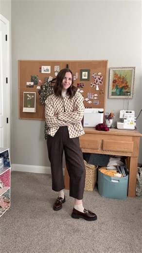 Feels like I’m wearing a hug 🤗 Making the Cappela Coat pattern in quilted cotton #quiltedjacket #sew #sewingtiktok #sewingfyp