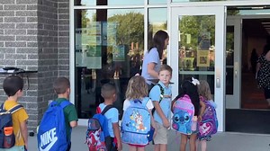 Boise’s Mountain View Elementary welcomes students back for new school year