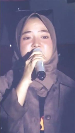 Dengerin Deen Assalam Sabyan , Auto Adem!