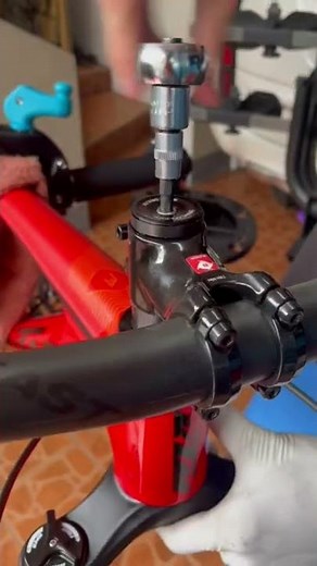 MTB DIY | How to Change Fork on a Mountain Bike