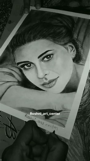 How to draw perfect shadding #youtubeshorts #drawingstyles #pencilportrsit #shortsfeed