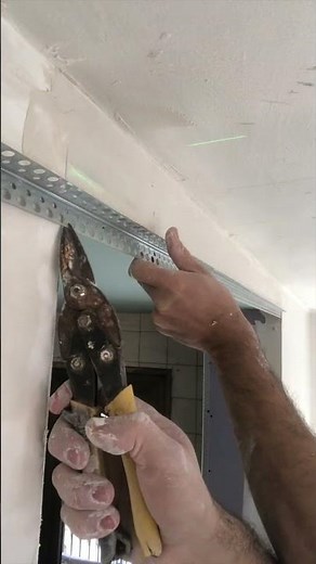 🔥 How to Finish a DRYWALL Edge with Joint Compound and Corner Bead for SOFFIT Finishing #drywall