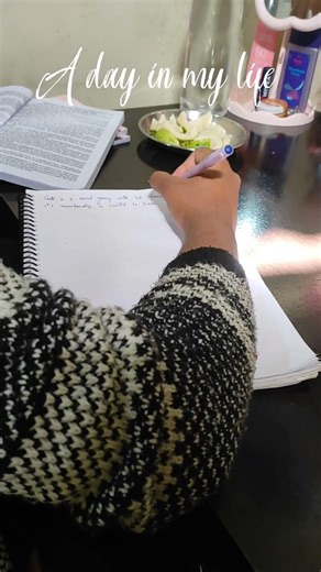 A day in my life 💗 #studywithme #study #studymotivation #desksetup #school #asmrstudying #studysync