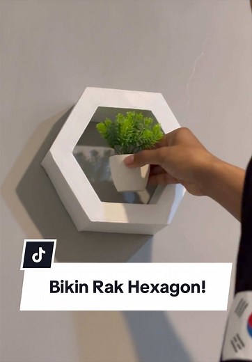 DIY Rak Hexagon Dari Kardus Bekas yang Estetik