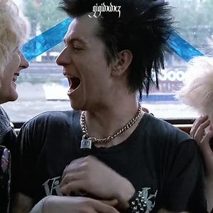 108K views · 1.1K reactions | Filme: Sid & Nancy  #GaryOldman | Sinistro . Com/Dark | Facebook