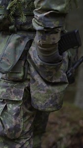 26K views · 62 reactions | Dump pouch (NSN: 1005-58-001-8495) A compact design with elastic cord adjustment. Fits 4-5 rifle magazines. Rolls up and folds into a neat little bundle, secured with a 25 mm SR buckle. PALS and belt attachment. Made from 500D Cordura. Available in green, brown, M05 woodland, Multicam and Multicam Tropic. All colour options offer proper NIR concealment properties. #savotta #savottagear #dumppouch | Savotta | Facebook