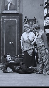 clever actor Charlie Chaplin🤪 #Viralreels #short #reelsvideo | World Comedy Legend