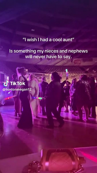 Creating Lasting Memories with Your Cool Aunt