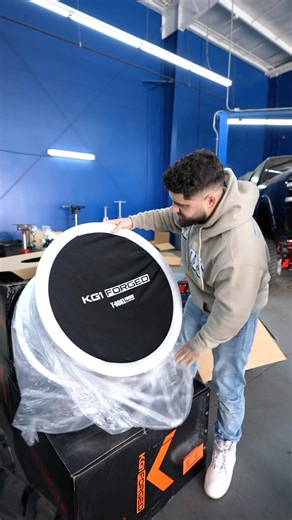 Riding high @cowboyscustoms • • • #cowboyscustoms #trucklife #dallastrucks #kg1forged #kg1 #wheels #dfw #dallas #fyp | Cowboys Customs