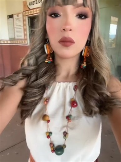 Ame este oufit chiquitano #paratiiiiiiiiiiiiiiiiiiiiiiiiiiiiiii #model #fyp