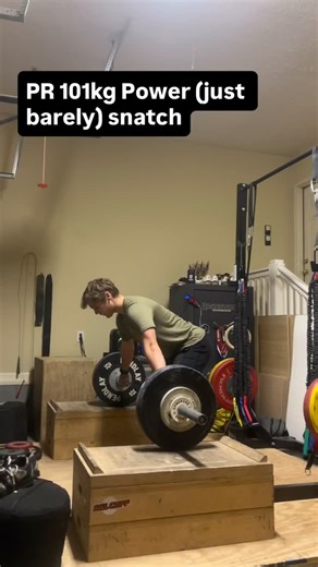 The Kid @lupowyatt with a PR Power Snatch at 101kg from the blocks at Headquarters! Wyatt is testing a few different variations as a way of keeping intensity manageable while focusing on squat strength. Great work Wyatt! #thekid #butcherbarbell #weightlifting #snatch @carolinaweightlifting @lolalupo @coachmongosmash | Butcher Barbell