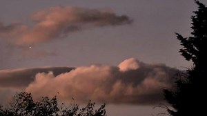 377K views · 14K reactions | Y entre beso y beso decirte que te amo, y que tú me pidas que me calle con tu mano... ❤ Entre Beso y Beso - La Arrolladora Banda El Limón | Lyrics | Facebook