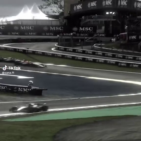 Max Verstappen Edit: Racing Highlights and Fan Praise