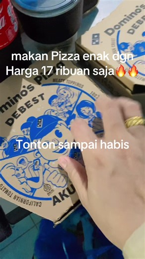 Diskon Menarik Pesan Pizza Domino's lewat Aplikasi