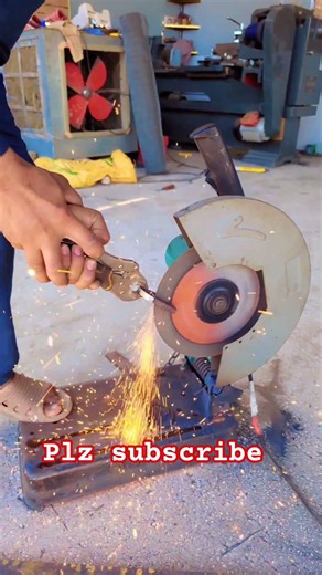 DIY Self-Closing Door Lock for Main Gates